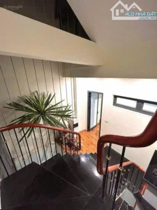 Phố Thái Hà, trung tâm Đống Đa, dân xây KCBT, gần ô tô, 63m2 nở hậu, chào 15 tỷ 450 - 5