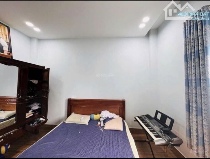 Bán nhà 1 trệt 2 lầu hẻm 1/ đường Đặng Văn Bi - P Trường Thọ, dt 61m2 - 5