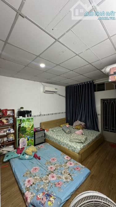 NHÀ ĐẸP Ở NGAY, Nguyễn Văn Quá, dt 40M2, đông hưng thuận quận 12 , chỉ 2.7 tỷ - 5