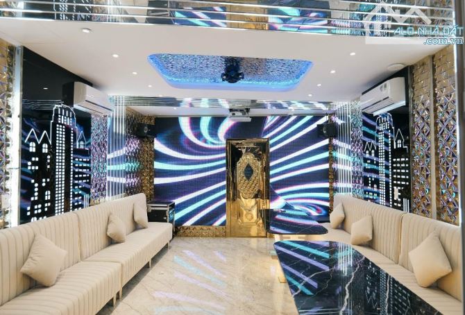 Bán Nhà Quận 8.Mặt Tiền An Dương Vương. 90m2.Siêu Phẩm LUXURY Kiệt Tác Nhà Đẹp. Nhỉnh 15ty - 5