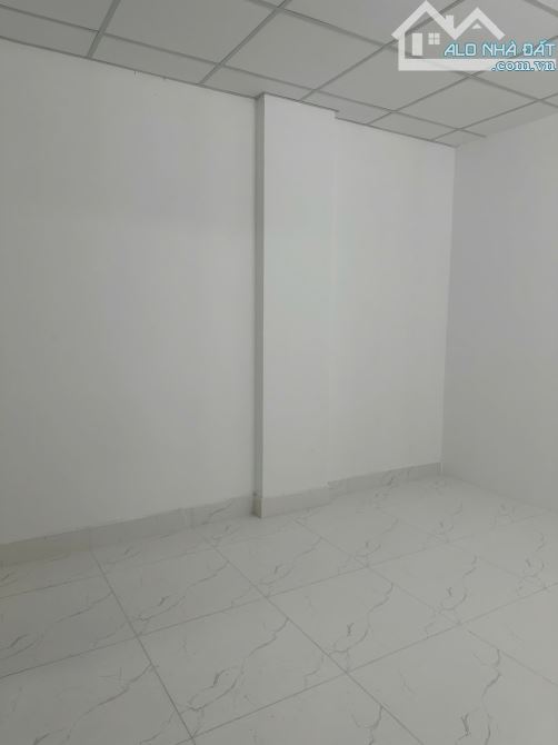 Cho Thuê Căn Hộ 2 Phòng Ngủ Có Nội Thất Chung Cư Hồng Loan 5c - 6