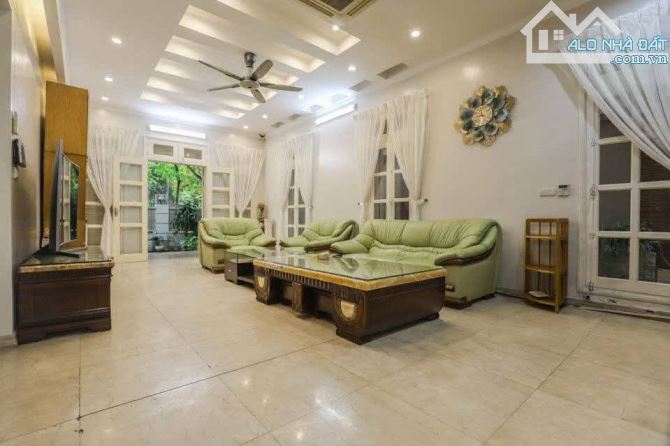 Bán biệt thư Ciputra dt 230m 3 tầng 10m mặt tiền giá  61 tỷ tây hồ Bắc Từ Liêm - 6
