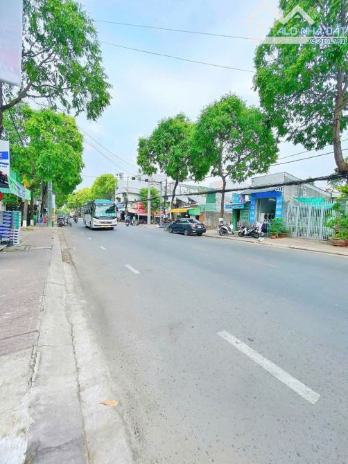 Bán nhà mặt tiền đường nguyễn đệ - 6