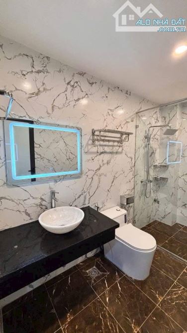CHÍNH CHỦ BÁN GẤP - bán nhà Nguyễn Cao, Hai Bà Trưng 41m2, 5 tầng, giá 12.3 tỷ - 6