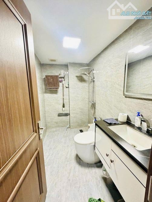 BÁN NHÀ Ngõ 16 Hoàng Cầu, Đống Đa, Nói không với Quy hoạch DT 50m, 7 Tầng , MT 4,1m, 🧧G.i - 6