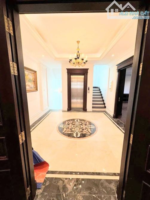 Bán gấp giảm 1 tỷ, Biệt thự Hoa Viên, KDT Đặng xá, Giá đầu tư, 200m2 - MT 9m - 6