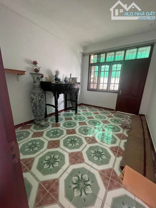 BÁN NHÀ HOÀNG HOA THÁM NGÕ BA GÁC TRÁNH ĐỖ 42m 4T 7.6 Tỉ. - 6