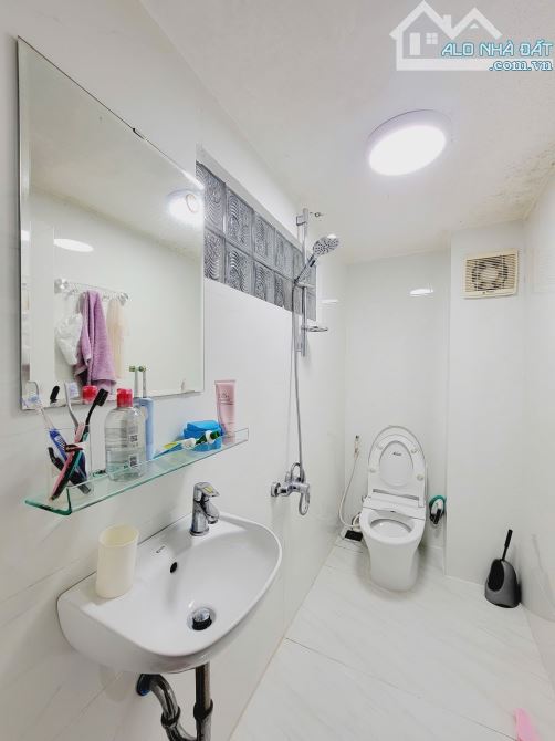 Nhà đẹp mới xây 5PN, Ngay Phạm Văn Đồng, sát Bình Thạnh – Chỉ 6 tỷ hơn - 6