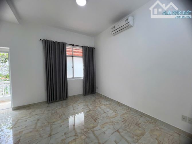 Cho thuê Biệt thự Mỹ Kim nội thất cơ bản ngay Hồ bán nguyệt, Quận 7 - 6