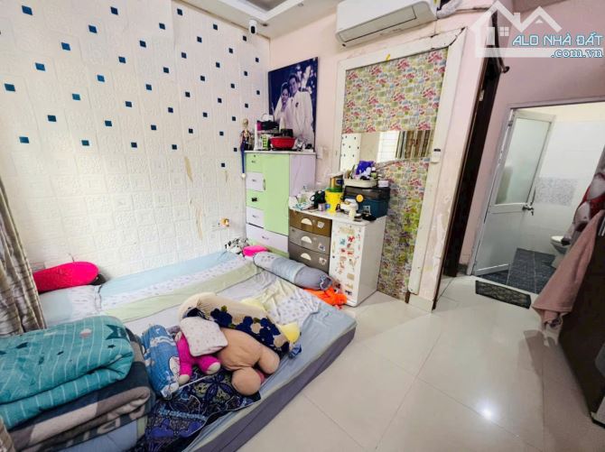 Ô TÔ NGỦ TRONG NHÀ – TRUNG TÂM BÌNH THẠNH – HẺM TRẢI NHỰA 6M – 5 TẦNG - 6.8 TỶ - 6