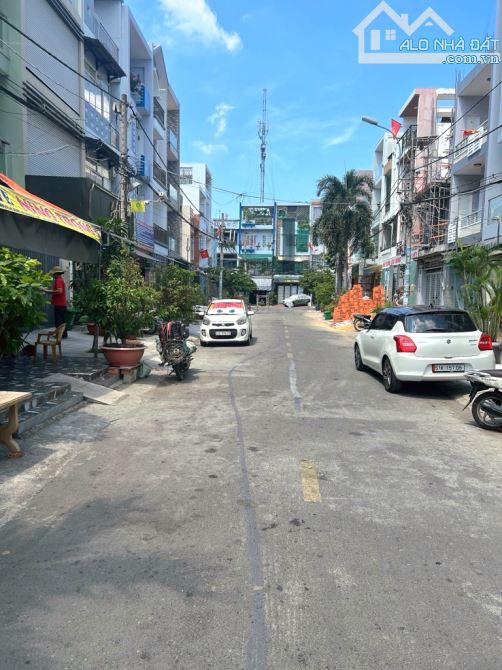 Bán Nhà Tên Lửa - 4x23 - 90m2 - Có Thang Máy - Gần Nhà Phaolo - Aeon Mall - Chỉ 11.X Tỷ - 6