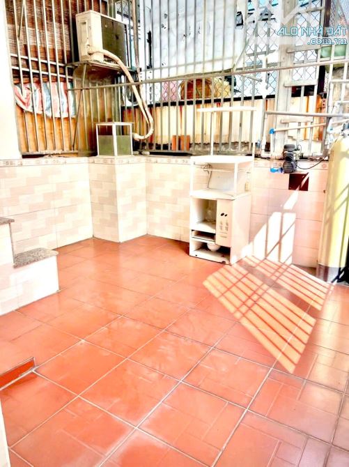 BÁN NHÀ 1 TRỆT 2 LẦU FULL NỘI THẤT HXH – NGUYỄN THỊ KIỂU SAU LƯNG ST MÊTRÔ CHỈ 5,29 TỶ - 6