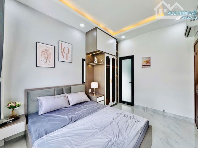 NHÀ MỚI BÌNH THẠNH - FULL NỘI THẤT Ở NGAY - HẺM THOÁNG GẦN SÁT MẶT TIỀN 2 TẦNG CHỈ 5.1 TỶ - 6