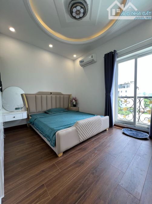 MẶT TIỀN ĐƯỜNG 10M NGAY LÂM VĂN BỀN Q7 Ô TÔ NGỦ NHÀ, 6 tầng BTCT 4x20m. Chỉ 17.8 tỷ - 7