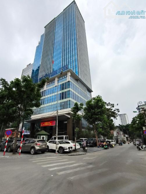 BÁN NHÀ HOÀNG NGÂN-40Mx5TẦNG-1NHÀ RA Ô TÔ TRÁNH-SIÊU VỊ TRÍ-DÒNG TIỀN-11 TỶ - 7