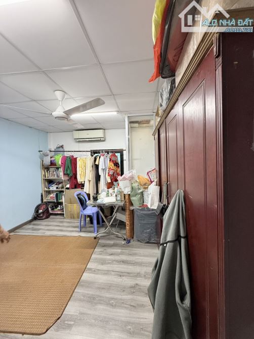 Vị trí siêu đẹp, ngay nhà ga T3, Hoàng Hoa Thám, Ngang 4m, diện tích: 58m2. - 7