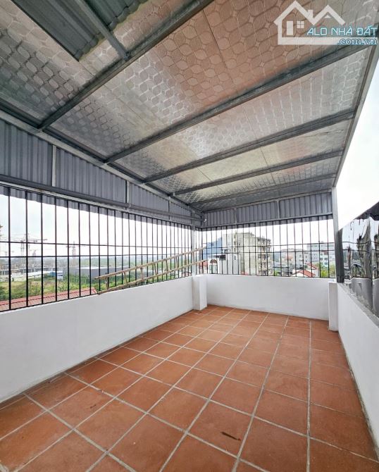Bán nhà phố An Đào C - Thang máy, 5 tầng, 6 ngủ, ngay cạnh Vinhomes OCP 1 - 6.15 tỷ - 7