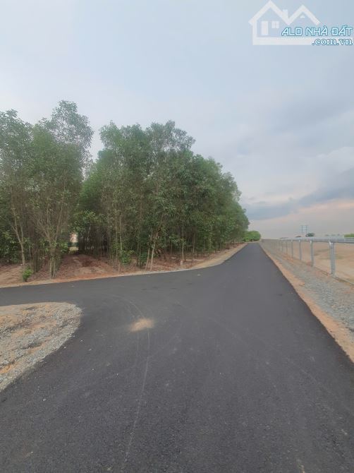 LÔ ĐẤT ĐẸP CẠNH CAO TỐC BH-VT, MẶT TIỀN ĐƯỜNG NHIỀU, PHỦ HỒNG, CÁCH CẢNG CÁI MÉP 5KM - 7