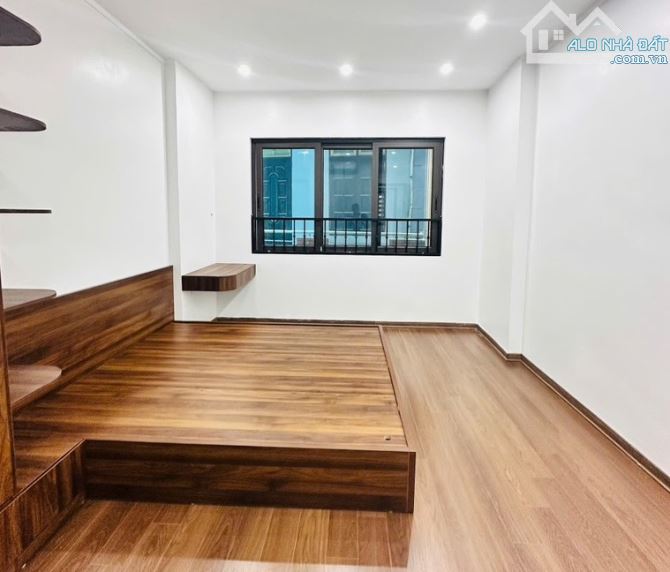 *NHÀ ĐẸP ! Ở NGAY & ĐẦU TƯ_ HIẾM ! 42,5M2 _10,75 TY, NGÕ THOÁNG TRƯỚC SAU_ TRẦN CUNG - 7