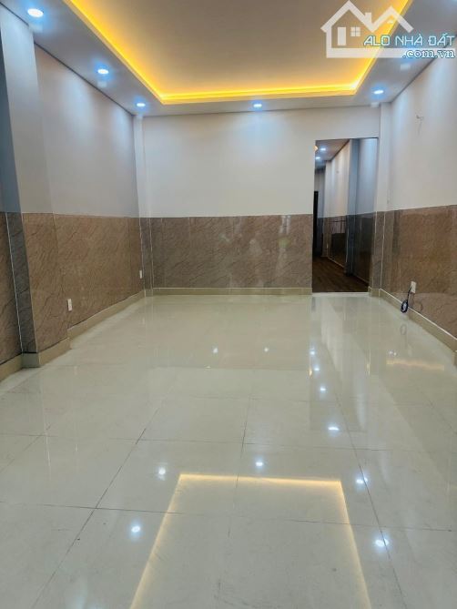 MẶT TIỀN KINH DOANH  BÔNG SAO – P.5 – Q. 8- DT:  4.1/4.2* 17M- CHỈ 13 TỶ 2 - 7