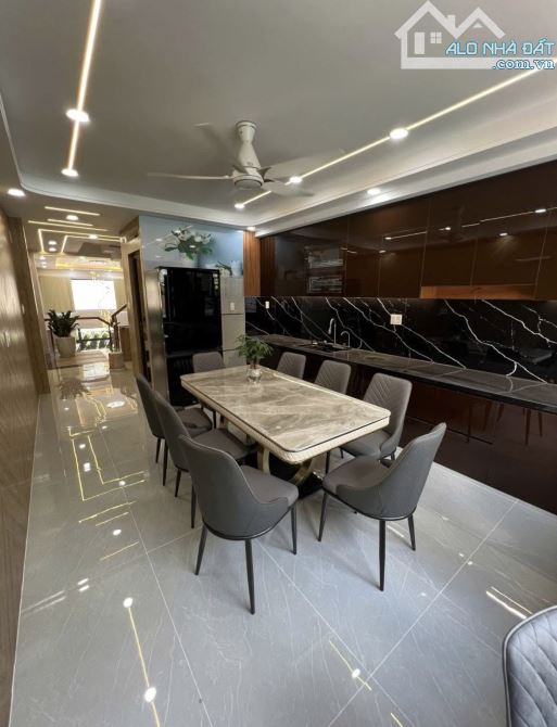 CHỦ THIỆN CHÍ BÁN NHÀ ĐƯỜNG TRẦN THIỆN CHÁNH, PHƯỜNG 12, QUẬN 10 - GIÁ:3TỶ980/58,5M2. HXH - 7