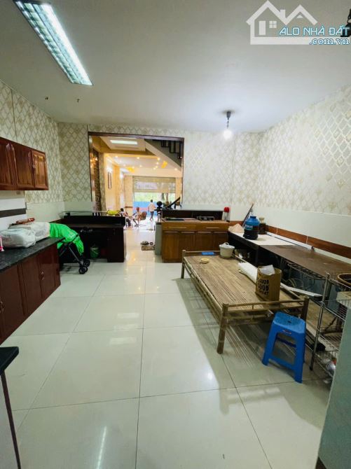 Bán nhà mặt tiền đường số Phạm Hữu Lầu, Quận 7, DT 5x18,5m. Giá 13,8 tỷ - 7