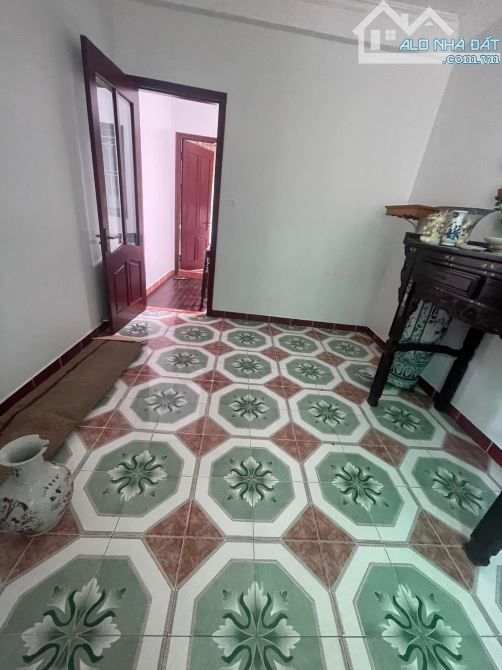 BÁN NHÀ HOÀNG HOA THÁM NGÕ BA GÁC TRÁNH ĐỖ 42m 4T 7.6 Tỉ. - 7