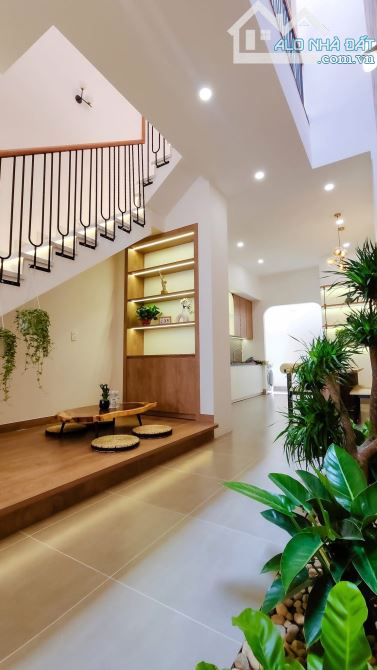 NHÀ FULL NỘI THẤT GẦN CHỢ Y NUÊ: GIÁ 3.95 tỷ - 7