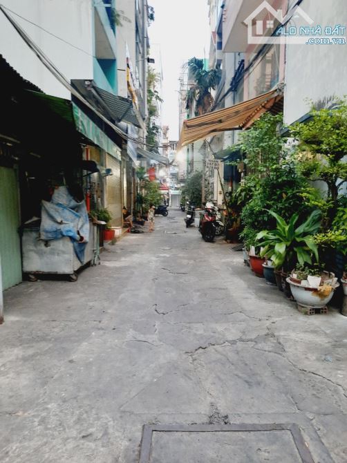 Nhà mới hẻm xe hơi 4 lầu Ngô Quyền, 3.7x12, trống suốt, 19tr - 7