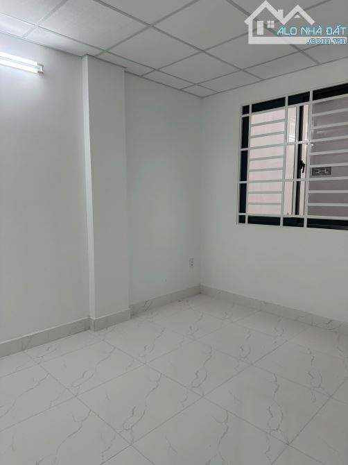 Cho Thuê Căn Hộ 2 Phòng Ngủ Có Nội Thất Chung Cư Hồng Loan 5c - 8