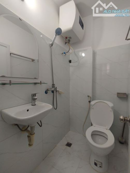 Bán nhà Hoàng Văn Thái (Thanh Xuân) 4 tầng 29m nội thất mới đẹp giá 6.9 tỷ - 8