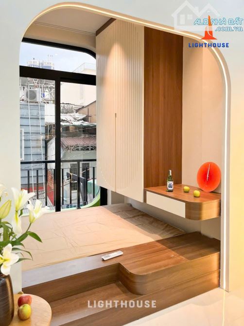 CĂN STUDIO TÁCH BẾP BAN CÔNG SIÊU ĐẸP TẠI TÔ HIẾN THÀNH Q10 - 8
