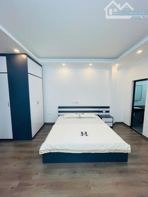 Nhà Đẹp 6 Tầng Thang máy ở Cầu Giấy, 35m, 9,3 Tỷ - 8