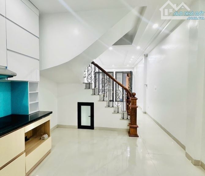 *NHÀ ĐẸP ! Ở NGAY & ĐẦU TƯ_ HIẾM ! 42,5M2 _10,75 TY, NGÕ THOÁNG TRƯỚC SAU_ TRẦN CUNG - 8