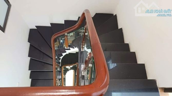 Cho thuê nhà ở Tân Triều, Triều Khúc, Thanh Xuân, 40m2*5 tầng, 15 triệu ô tô đỗ cửa - 8