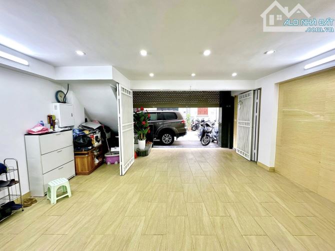 CHỈ NHỈNH 27 TỶ CÓ NGAY TÒA VĂN PHÒNG 9 TẦNG PHÂN LÔ NGUYỄN XIỂN 52m MẶT TIỀN 5.1m - 8