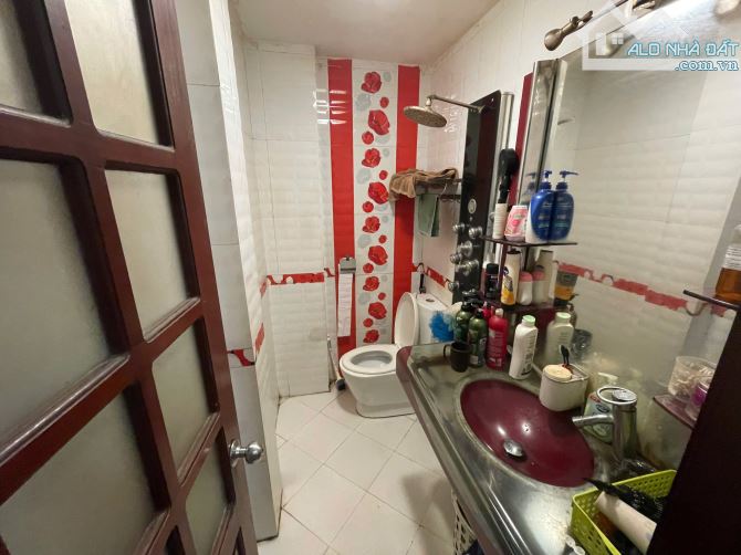 Cho thuê nhà MP Hàng Vôi: 31m2 x 5 tầng, MT: 5m, nhà mới, thông sàn, nguyên căn. - 8