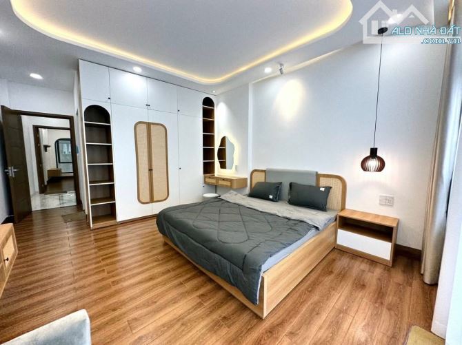 Bán nhà 4 tầng mới đẹp xịn đối diện Nhà hát Hòa Bình Quận 10 - 8