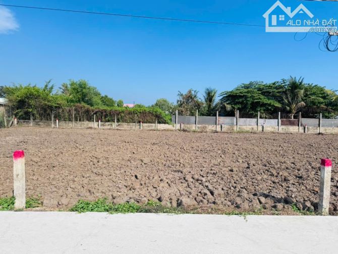 Hàng thơm, 690tr sở hữu 130m2 đất thổ cư KDC Bình Lãng - 8