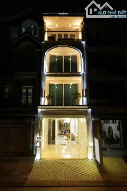 Bán Nhà Quận 8.Mặt Tiền An Dương Vương. 90m2.Siêu Phẩm LUXURY Kiệt Tác Nhà Đẹp. Nhỉnh 15ty - 8