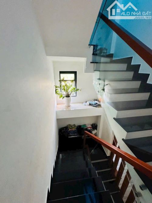 Bán nhà đẹp 4 tầng hẻm đường 2/4, P.Vạn Thắng, Nha Trang - 9