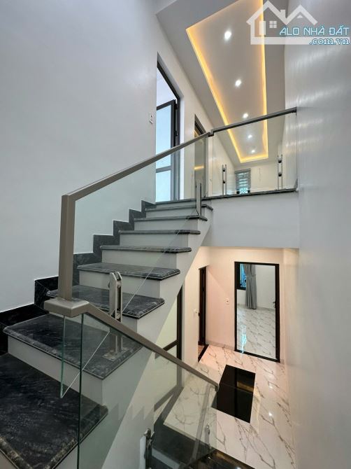 Bán nhà 3 tầng 48m2 ngõ164 Hoàng Quý, Lê Chân . Giá 3,15 tỷ . - 9