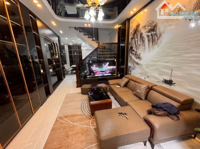 Oto tránh 10m, ngõ thông oto qua 192 Lê Trọng Tấn, kdoanh, full nội thất, 45m2.Giá 13.5 tỷ - 9
