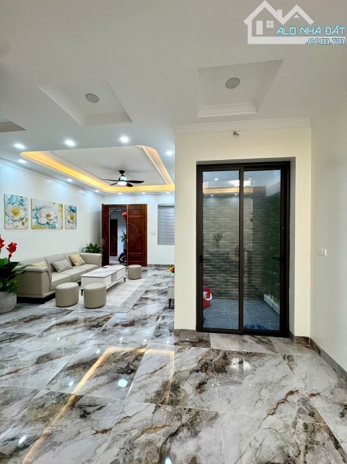 Bán nhà Ngọc Lâm, Mới kính Kong, DT 60m2 x 6 tầng x thang máy x 3 thoáng, nội thất cơ bản, - 9