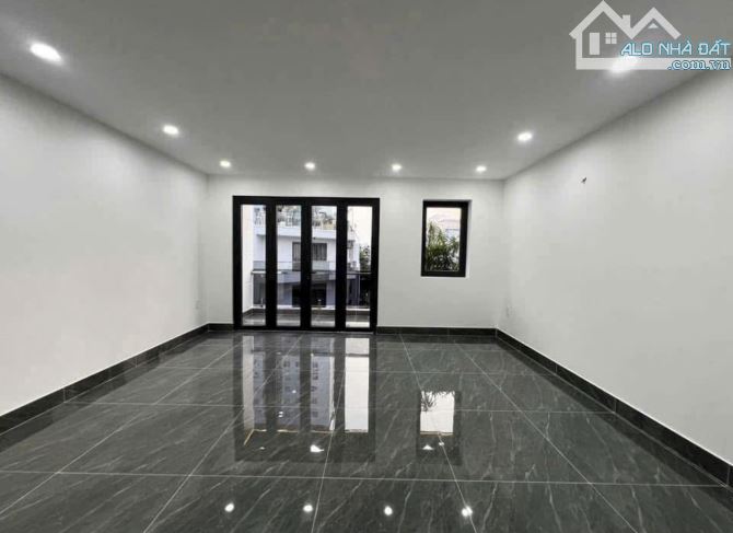 SIÊU PHẨM GIÁ NGỘP ĐƯỜNG NGUYỄN THỊ DIỆU, PHƯỜNG 6, QUẬN 3 - GIÁ:5TỶ180/76,6M2 (5,4x14,2M) - 9