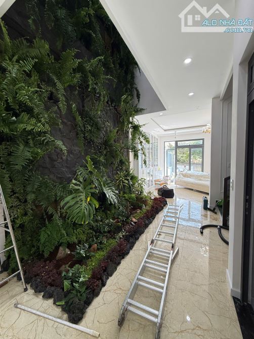 Chị Gái Gửi Bán Villa Mới Đường Mê Linh Đà Lạt 134m2 Ngang Hơn 6m Cực Có Gu Đường ÔTô 6m - 9