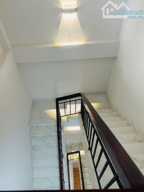 MẶT TIỀN KINH DOANH  BÔNG SAO – P.5 – Q. 8- DT:  4.1/4.2* 17M- CHỈ 13 TỶ 2 - 9
