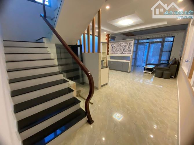 NHÀ ĐẸP TRUNG TÂM GIÁ 6,8 TỶ HẺM NGUYỄN SIÊU PHƯỜNG 7 ĐÀ LẠT - 9