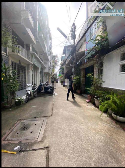Nhà hxh Nguyễn Tri Phương Q10, 5.6x15, 4 tầng trống suốt 30tr - 9