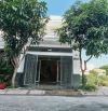 bán nhà ngay chợ nằm trong khu dân cư 1 ;lầu 2pn 2wc giá 1 tỷ 8, sổ riêng hoàn công
